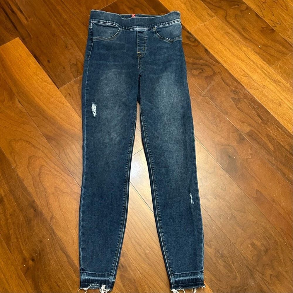 Spanx women’s distressed high rise ankle pull on skinny jeans size small